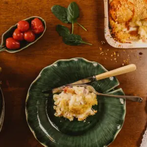 Macaroni and Cheese with bacon - Medium
